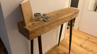 Altholz-Möbel
